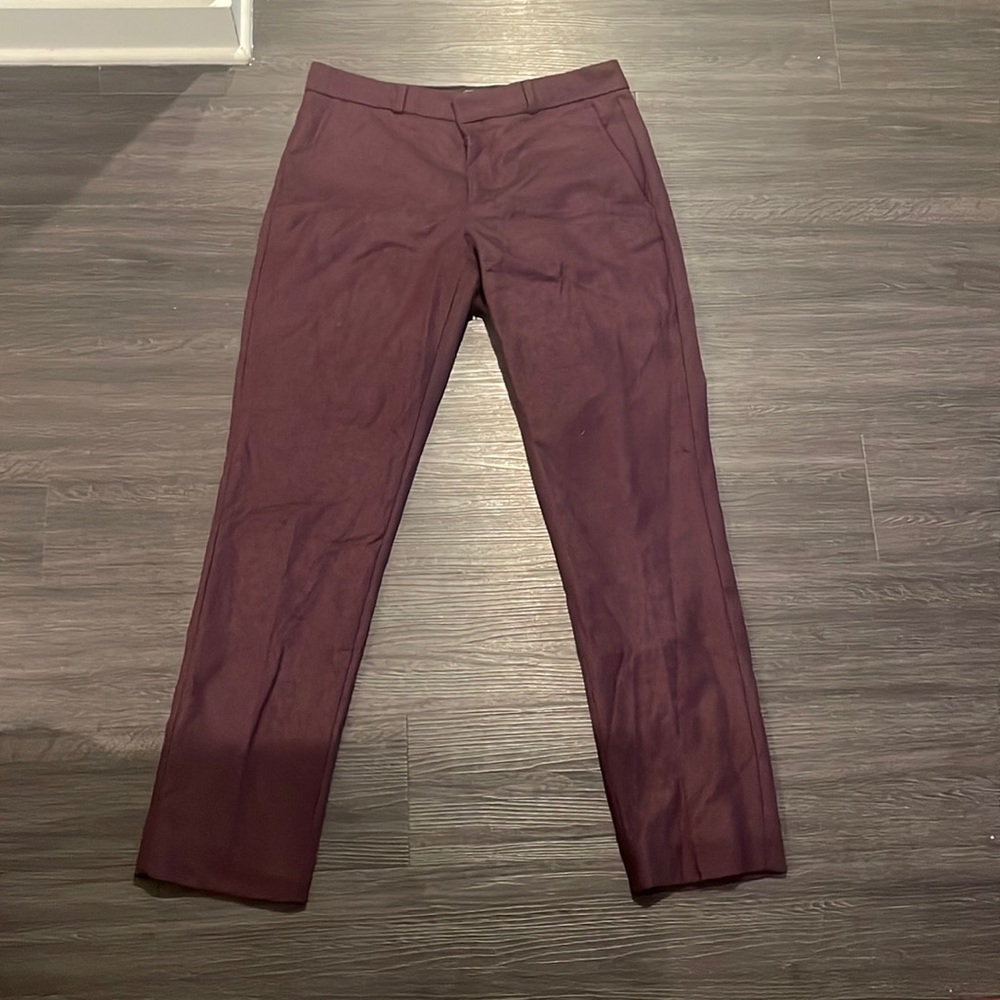 Banana Republic- Ryan Dress Pant. Size 4